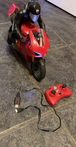 Ducati panigale v4s upriser - ducati, rc